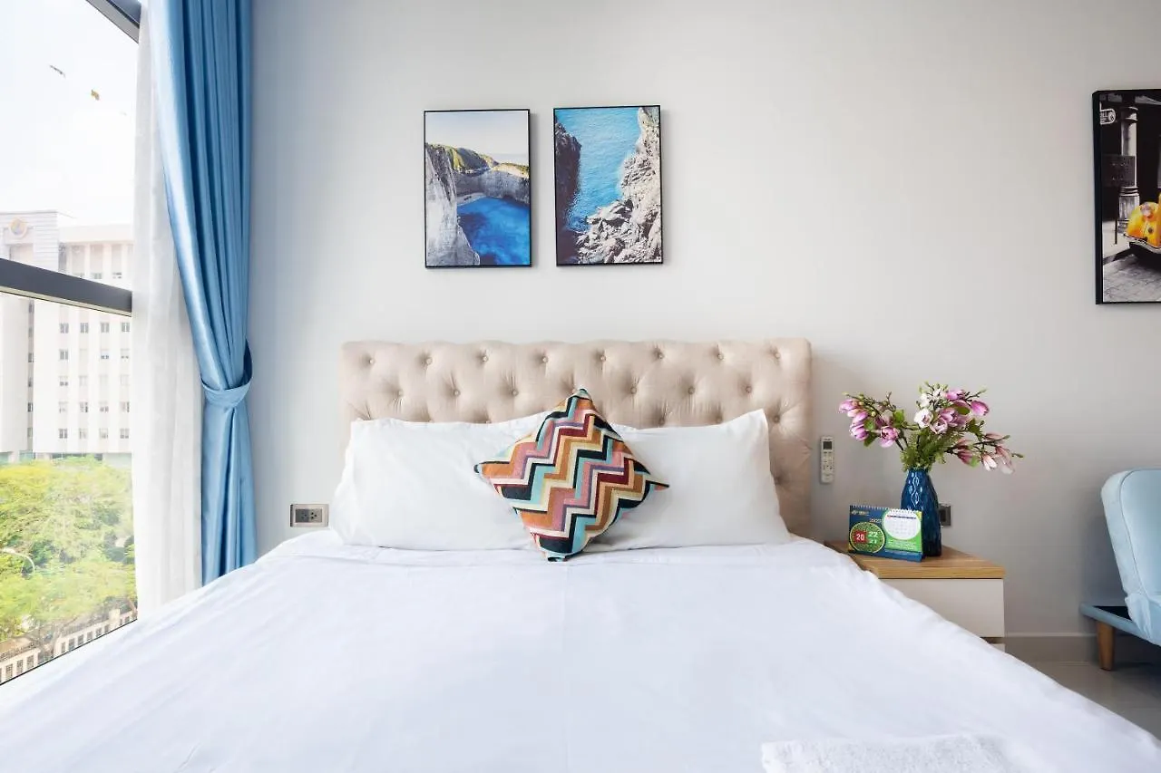 Saigon Royal For 30 Nights 1 Bedroom Stunning View In Center Ho Chi Minh City 0*,  Vietnam