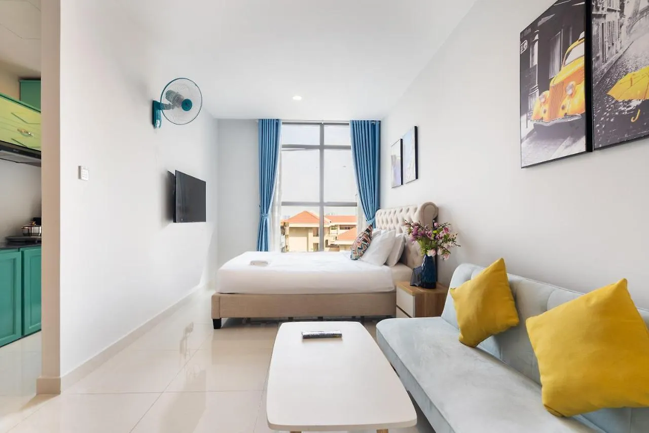 Saigon Royal For 30 Nights 1 Bedroom Stunning View In Center Ho Chi Minh City Apartment