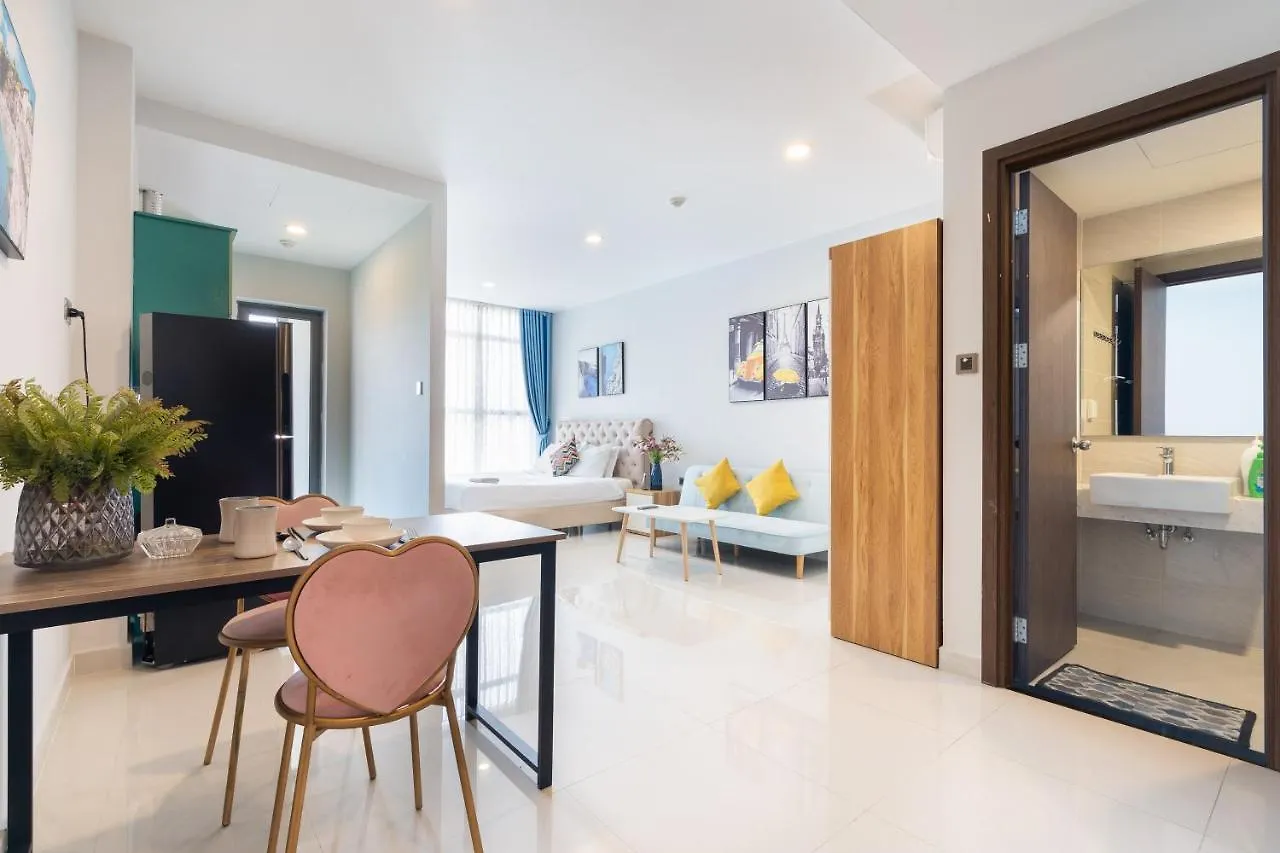 Saigon Royal For 30 Nights 1 Bedroom Stunning View In Center Ho Chi Minh City Apartment