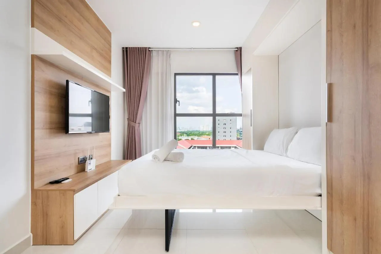 Saigon Royal For 30 Nights 1 Bedroom Stunning View In Center Ho Chi Minh City